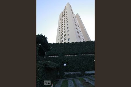 Fachada de apartamento à venda com 2 quartos, 65m² em Vila Andrade, São Paulo