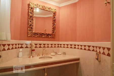 Lavabo de apartamento à venda com 3 quartos, 200m² em Água Fria, São Paulo