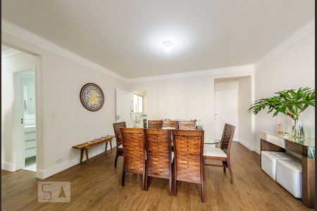 Sala de apartamento à venda com 4 quartos, 144m² em Cambuí, Campinas