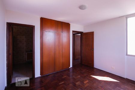 Suíte de apartamento para alugar com 3 quartos, 150m² em Alto da Lapa, São Paulo