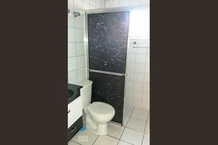 Banheiro de apartamento à venda com 2 quartos, 64m² em Vila Nova York, São Paulo