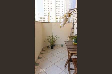 Varanda de apartamento à venda com 3 quartos, 82m² em Vila Clementino, São Paulo