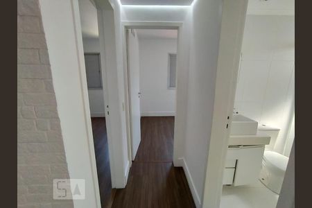 Corredor dos Quartos de apartamento à venda com 2 quartos, 64m² em Vila do Encontro, São Paulo