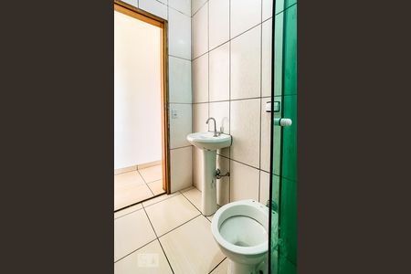 Banheiro de casa à venda com 2 quartos, 70m² em Jardim City, Guarulhos
