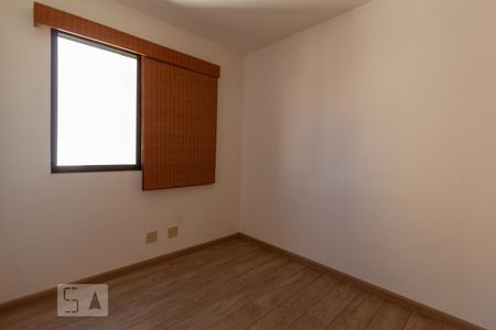 Quarto 1 de apartamento para alugar com 2 quartos, 65m² em Caxingui, São Paulo