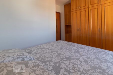 Quarto 2 de apartamento para alugar com 2 quartos, 65m² em Caxingui, São Paulo