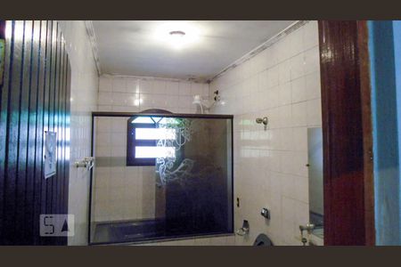 Banheiro de casa para alugar com 6 quartos, 450m² em Vila União (zona Leste), São Paulo