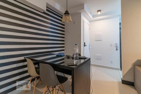 Sala de apartamento para alugar com 2 quartos, 60m² em Jardim Avelino, São Paulo