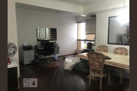 Casa à venda com 350m², 3 quartos e sem vagaSala