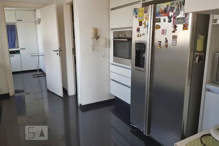 Cozinha de apartamento à venda com 4 quartos, 284m² em Santa Cecília, São Paulo