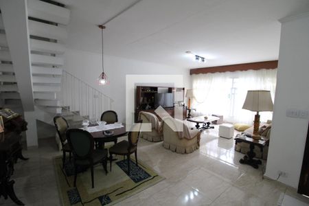 Sala de casa à venda com 3 quartos, 220m² em Jardim Franca, São Paulo