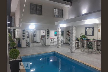 Piscina Privativa de casa à venda com 3 quartos, 210m² em Vila dos Andrades, São Paulo