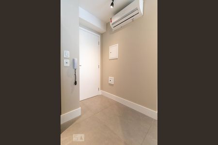 Hall de entrada - corredor de kitnet/studio para alugar com 1 quarto, 35m² em Jardim Paulista, São Paulo