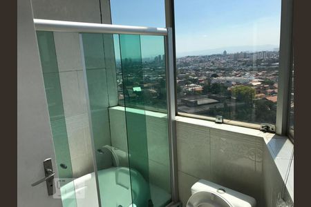 Banheiro de apartamento à venda com 2 quartos, 133m² em Vila Granada, São Paulo