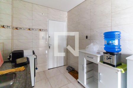 Cozinha de apartamento para alugar com 1 quarto, 60m² em Jardim Brasília (zona Norte), São Paulo