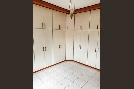 Quarto de casa para alugar com 3 quartos, 300m² em São José, São Caetano do Sul
