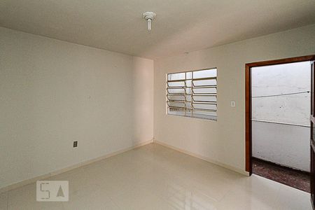 Quarto de apartamento para alugar com 1 quarto, 30m² em Vila Paulo Silas, São Paulo