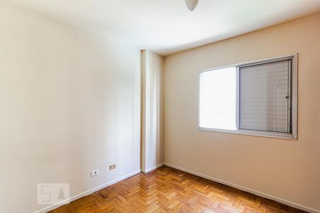 Primeiro dormitório de apartamento para alugar com 2 quartos, 60m² em Vila Uberabinha, São Paulo