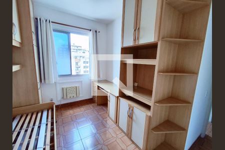 Quarto 1 de apartamento para alugar com 4 quartos, 77m² em Méier, Rio de Janeiro