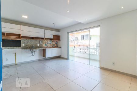 Sala/Cozinha de apartamento para alugar com 2 quartos, 60m² em Pechincha, Rio de Janeiro