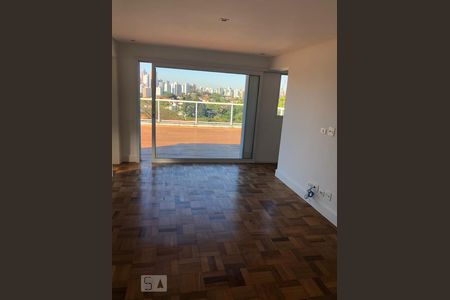 Casa para alugar com 5 quartos, 490m² em Sumaré, São Paulo