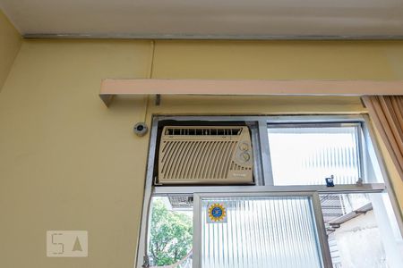 Quarto 1 - Ar condicionado de apartamento para alugar com 2 quartos, 60m² em Ramos, Rio de Janeiro