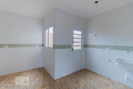 Cozinha e Área de Serviço de casa de condomínio para alugar com 1 quarto, 47m² em Vila Euthalia, São Paulo
