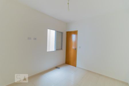 Quarto 2 de casa de condomínio para alugar com 2 quartos, 56m² em Vila Euthalia, São Paulo