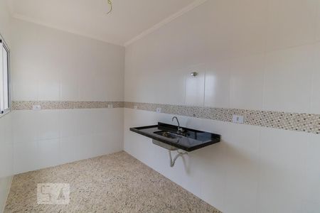 Cozinha e Área de Serviço de casa de condomínio para alugar com 2 quartos, 56m² em Vila Euthalia, São Paulo