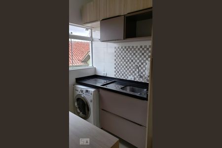 Cozinha de kitnet/studio para alugar com 1 quarto, 30m² em Prado Velho, Curitiba