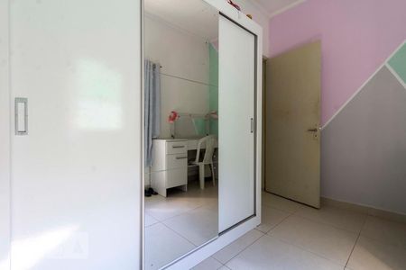 Quarto 2 de casa à venda com 6 quartos, 140m² em Parque Guarani, São Paulo