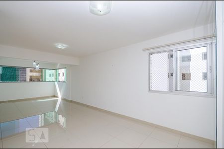 Sala de apartamento para alugar com 4 quartos, 120m² em Buritis, Belo Horizonte