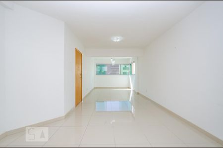 Sala de apartamento para alugar com 4 quartos, 120m² em Buritis, Belo Horizonte