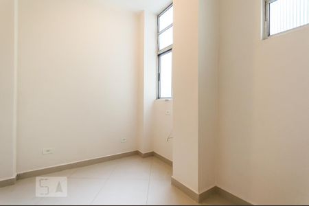 Dormitório 2 de apartamento para alugar com 2 quartos, 70m² em Centro, São Paulo