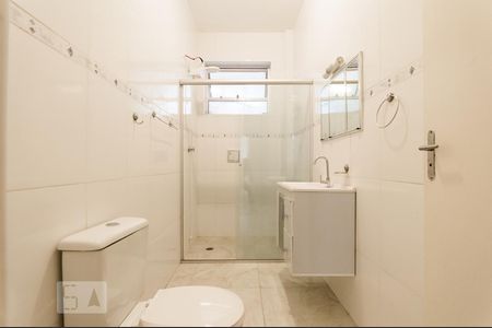 Banheiro de apartamento para alugar com 2 quartos, 70m² em Centro, São Paulo