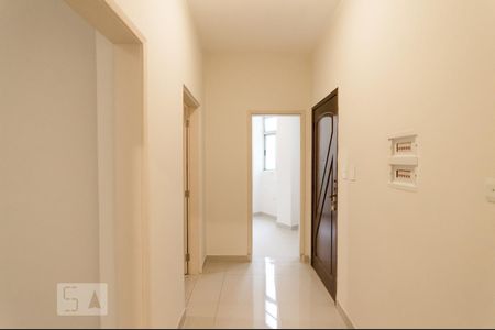 Hall de Entrada de apartamento para alugar com 2 quartos, 70m² em Centro, São Paulo