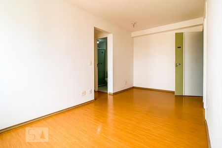 Sala de apartamento para alugar com 2 quartos, 50m² em Centro, Guarulhos