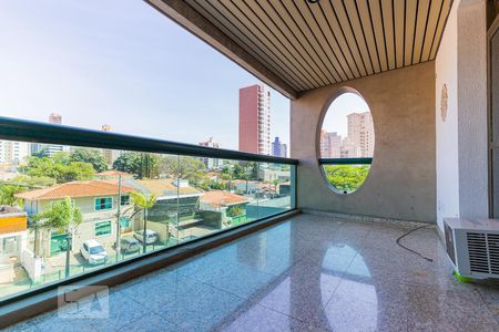 Sacada de apartamento à venda com 3 quartos, 212m² em Cambuí, Campinas