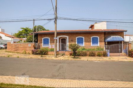 Fachada de casa à venda com 2 quartos, 160m² em Jardim Chapadão, Campinas