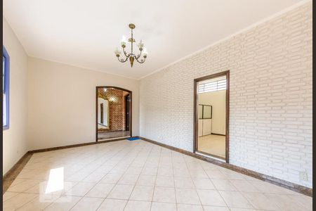 Sala de casa à venda com 2 quartos, 160m² em Jardim Chapadão, Campinas