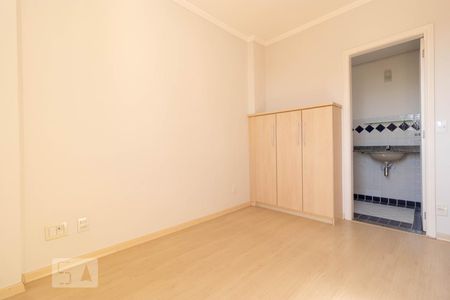 Suíte de apartamento à venda com 2 quartos, 70m² em Jardim Flamboyant, Campinas