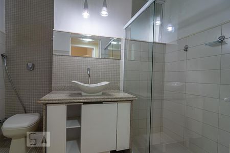 Banheiro Social de apartamento à venda com 3 quartos, 140m² em Icaraí, Niterói