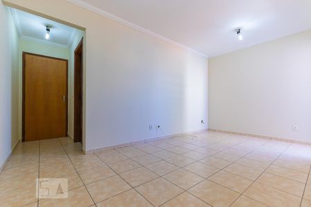 Sala de apartamento para alugar com 1 quarto, 66m² em Centro, Campinas