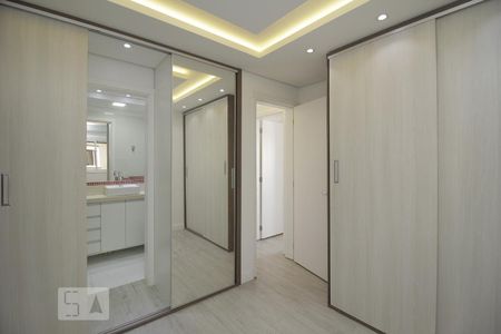 Suíte de apartamento à venda com 2 quartos, 68m² em São José, Canoas