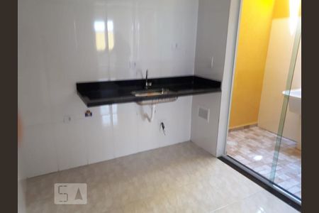 Cozinha de casa de condomínio à venda com 2 quartos, 56m² em Parada Xv de Novembro, São Paulo