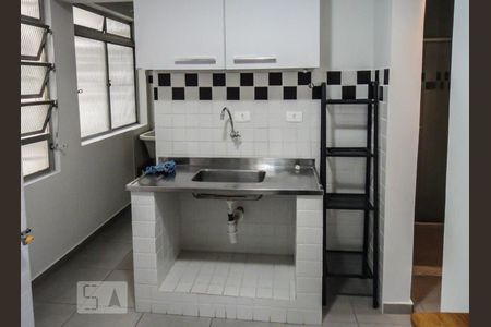 Cozinha de apartamento para alugar com 1 quarto, 48m² em Perdizes, São Paulo