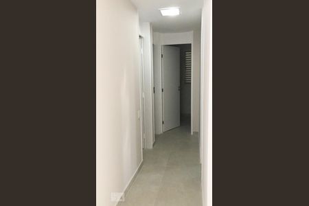 Corredor de apartamento para alugar com 3 quartos, 62m² em Mooca, São Paulo