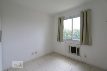 Quarto suite 2 de apartamento para alugar com 2 quartos, 60m² em Jacarepaguá, Rio de Janeiro