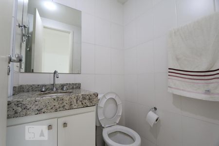 Banheiro Social de apartamento para alugar com 2 quartos, 60m² em Jacarepaguá, Rio de Janeiro