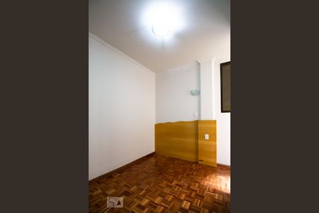 Quarto de apartamento para alugar com 2 quartos, 55m² em República, São Paulo